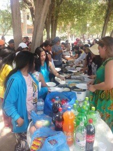 Another gathering for Filipinos at Messilah Beach after Eid.