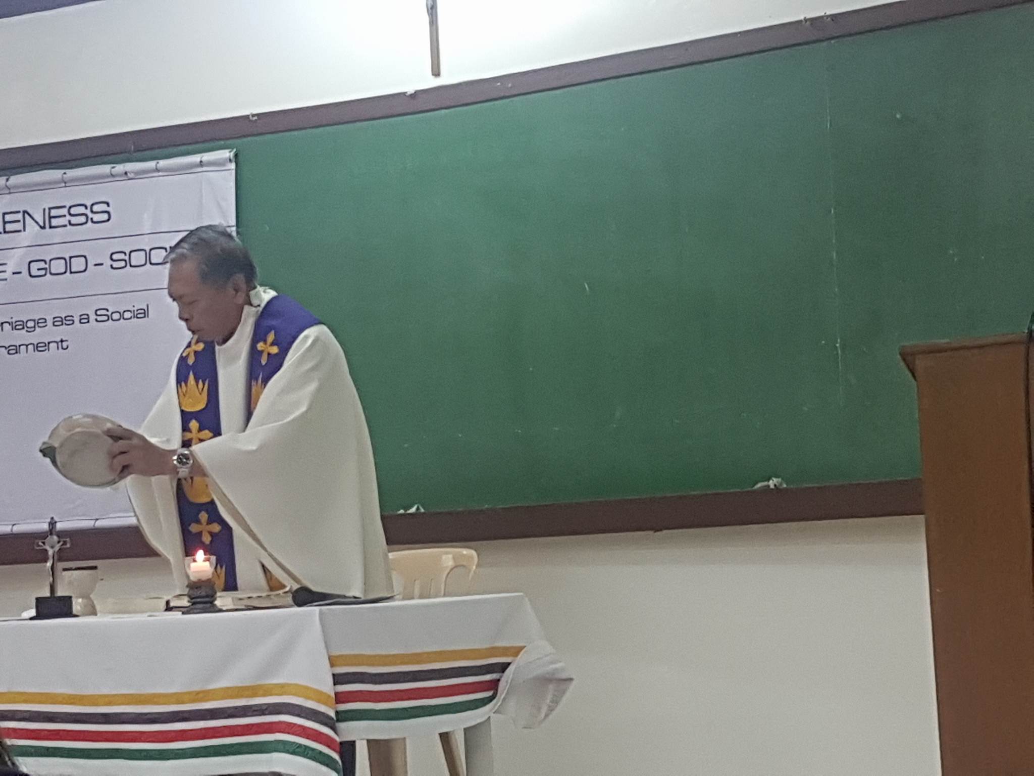 Holy Mass is always a part of any Pre-Cana Seminar.